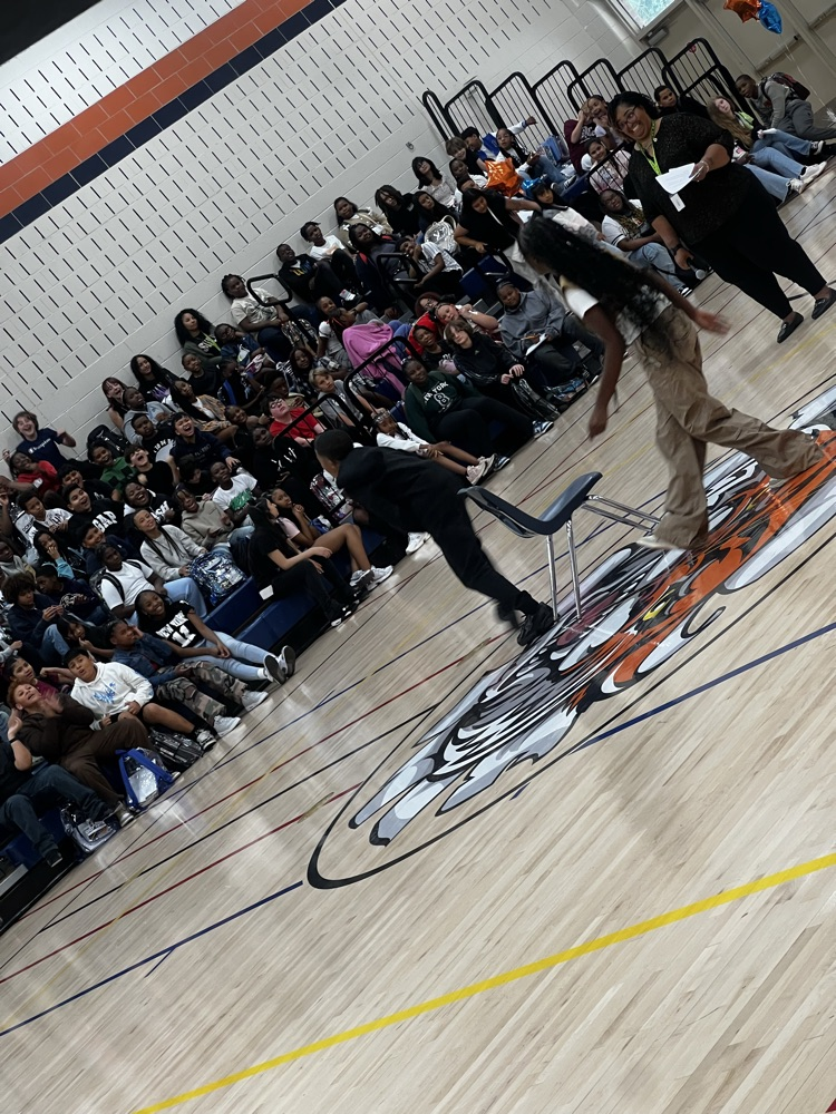 6th graders had orientation at MLMS