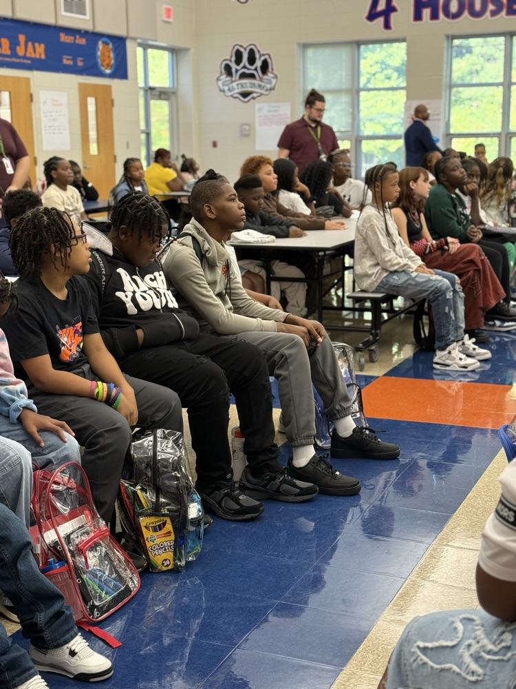 6th graders had orientation at MLMS