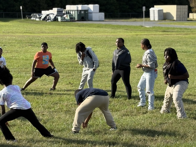 MLMS students volunteered at CES