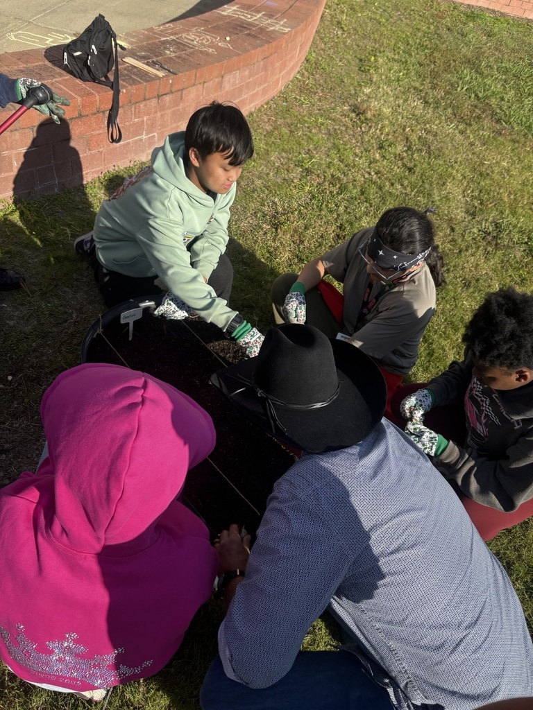 MLMS garden club starts up!