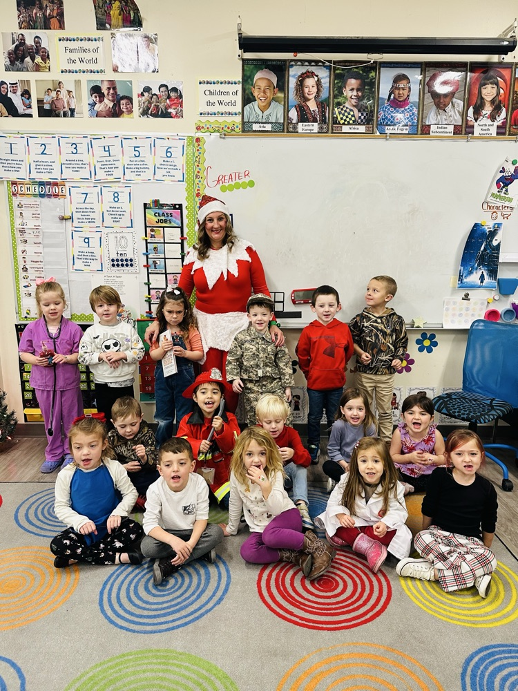 Sparkles the elf visit