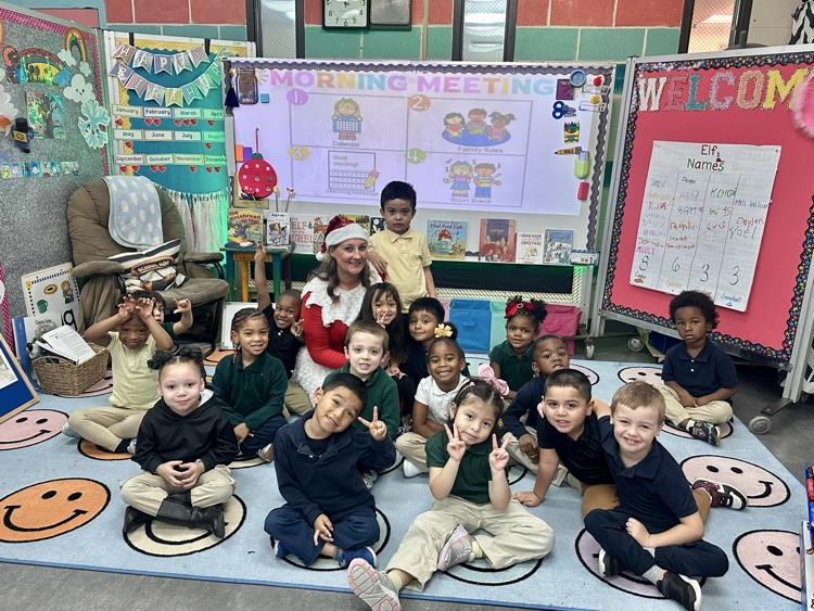 Sparkles the elf visit