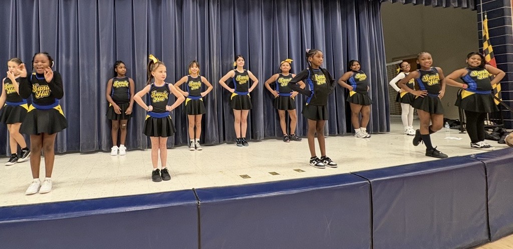 SHES cheerleaders on stage