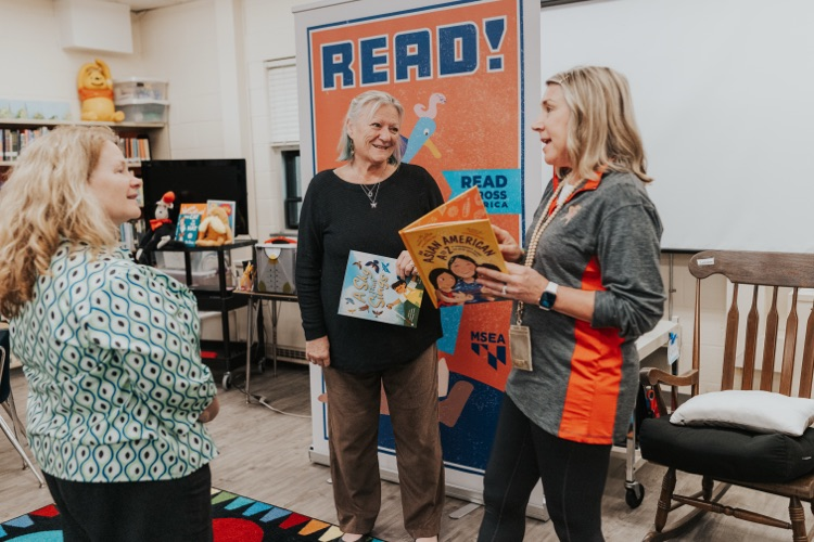 Vienna Read Across America