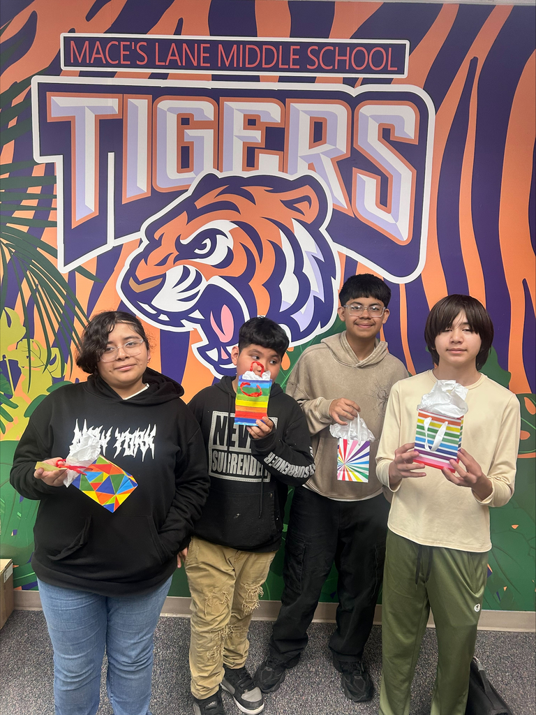 MLMS perfect attendance raffle winners!