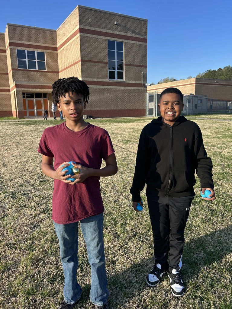 6th grade RELA getting prepared for MCAP! Students participated in a context clues egg hunt! 