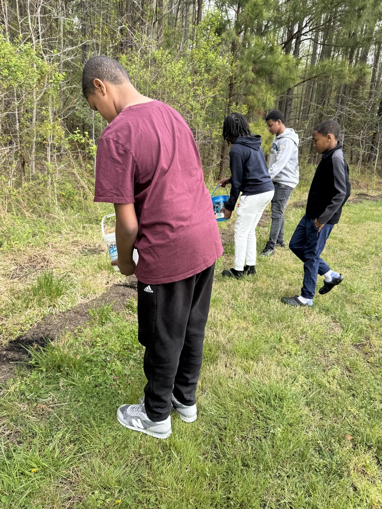 MLMS 7th grade care for Pickering Creek project