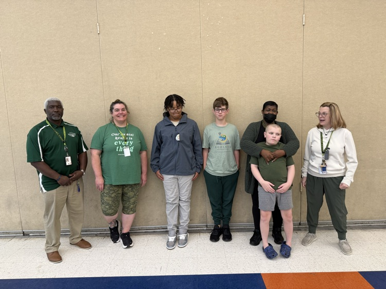 MLMS wore green for mental health awareness