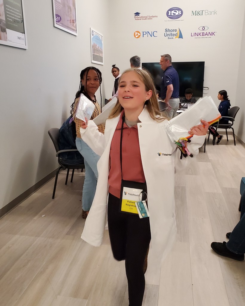 NDMS 6th Graders Experience Junior Achievement's Biztown