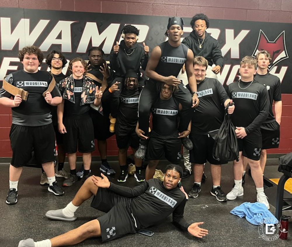woodland weight lifting team