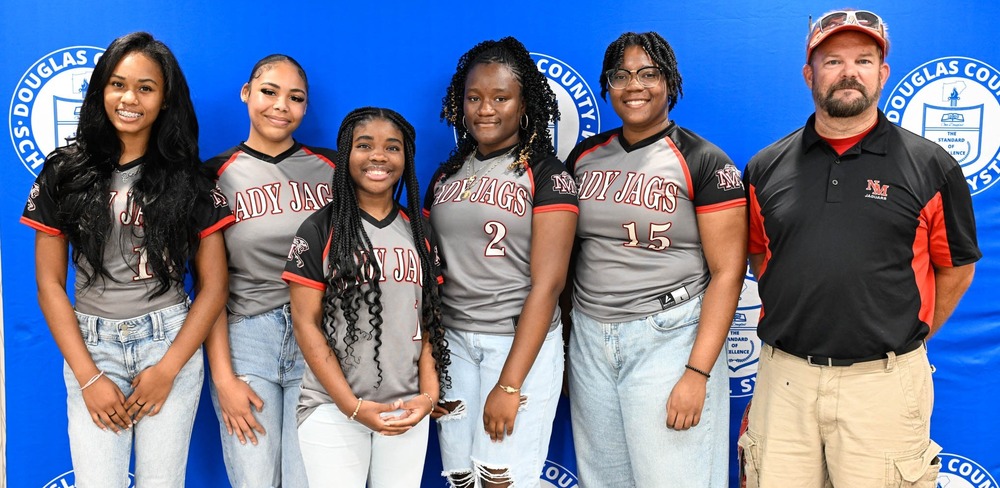 NMHS Softball Group Photo