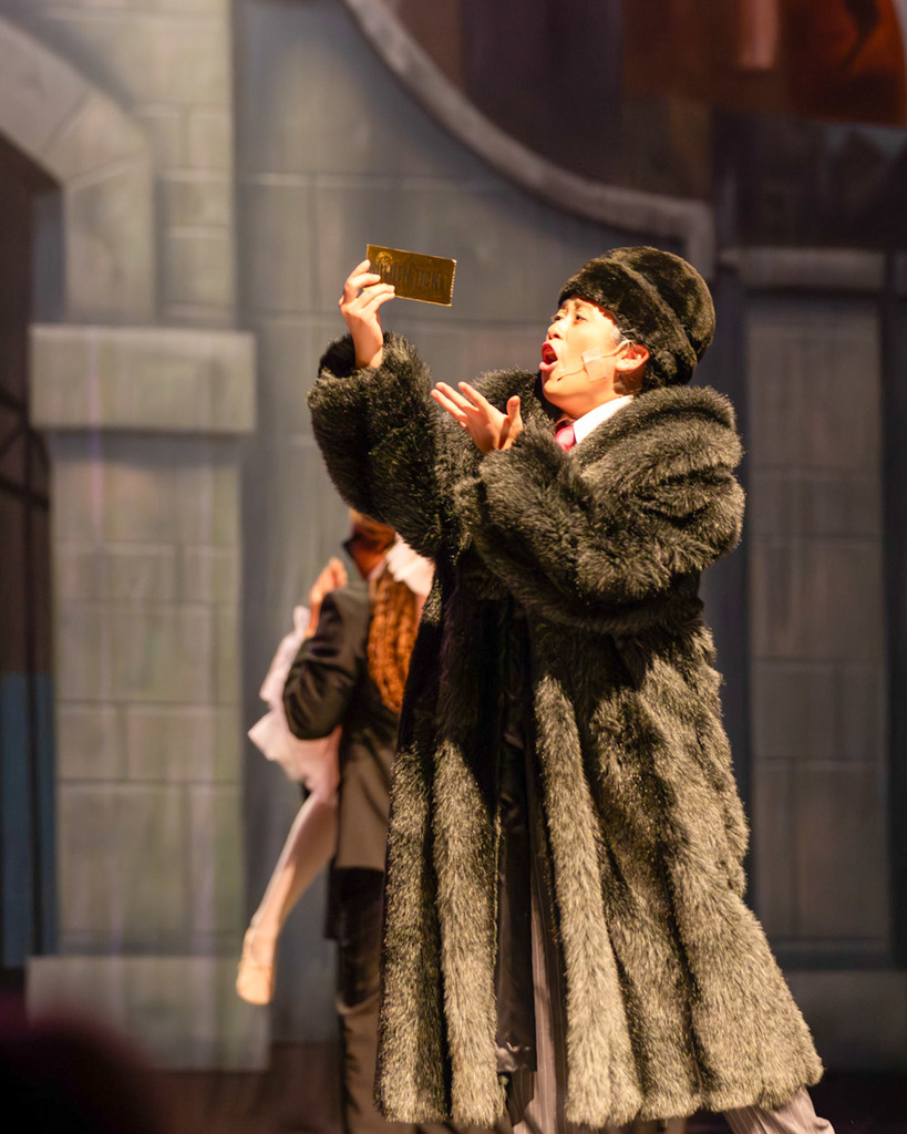 AHS students perform in "Charlie and the Chocolate Factory."