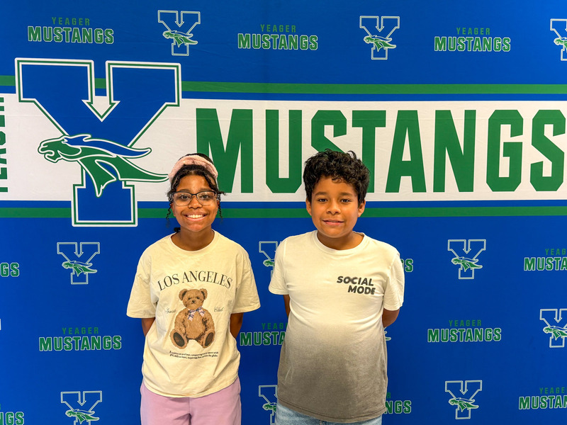 Yeager Students traveling to Costa Rica.