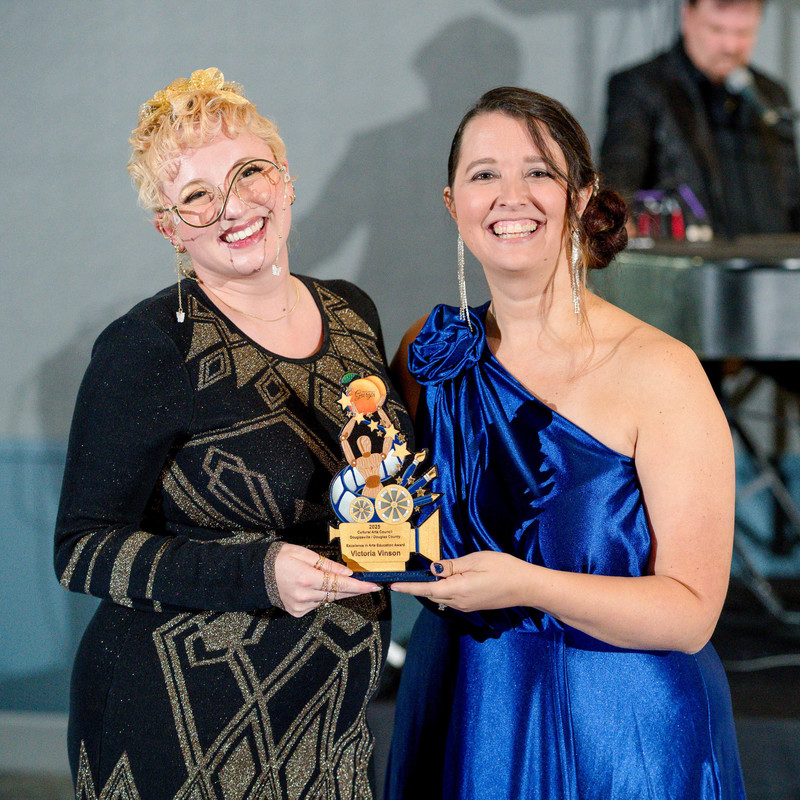 Victoria Vinson with the CAC's Emily Lightner