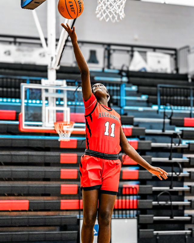 Nimah Ibidunni shoots a layup during practice.