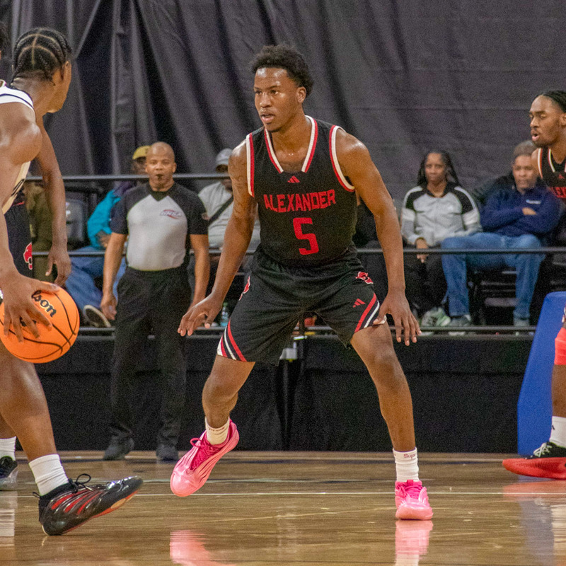 Jayden Crawford plays defense during the semifinals