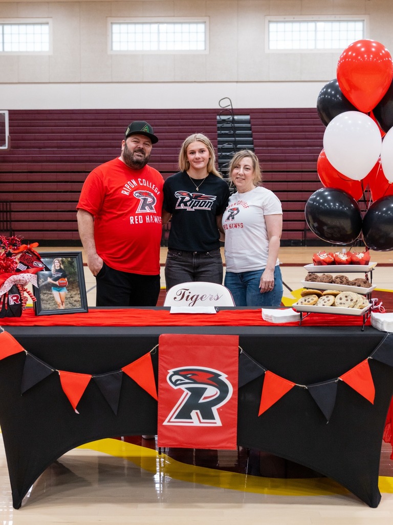 Chaela Luelling and family