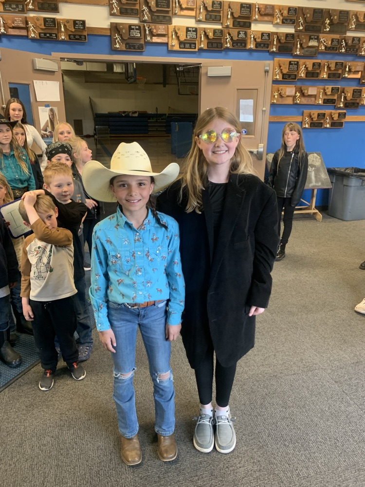 Best Dressed: Sawyer Legg and AnnaBell Bailey