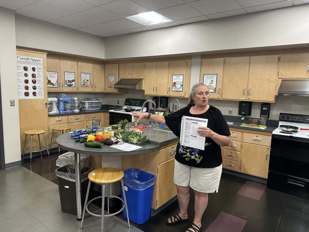 Cooking class for kids and parents sponsored by Dryden and taught by Cornell Cooperative Ext . Nutrition Educator.  Great class, delicious food and always building community 💜