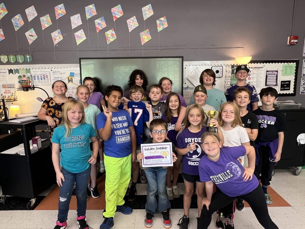 Ms. Rehnelt’s 4th grade class won the Golden Sneaker Award in PE for being kind and respectful classmates, listening and following directions, and putting forth excellent effort!  👟 Way to go Lions! #LionPride 🦁🐾