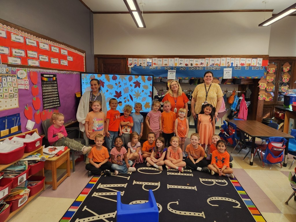 Our Lions showed off their colors, as we kicked off Homecoming Spirit Week! 💜 We love seeing the #LionPride district-wide! 