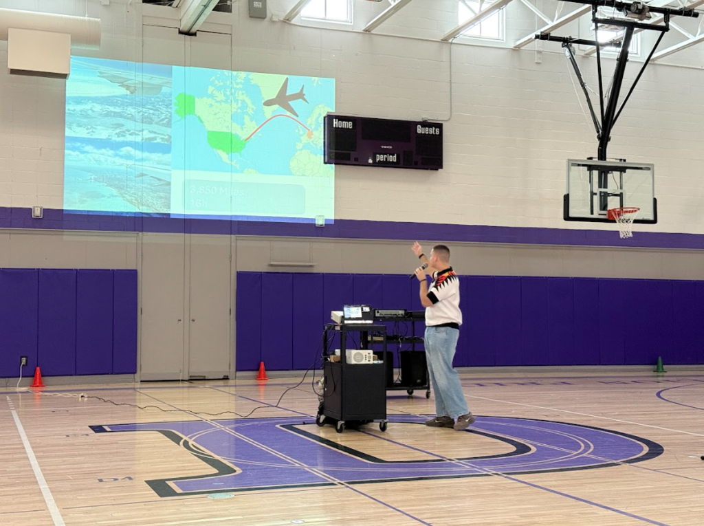 🌍✨ Today our Intermediate students at DES went international! Hawke Gelder, an 11th-grade German exchange student, shared his journey to the USA — from meeting his host family and playing sports, to loving school spirit and discovering new favorite foods 🇺🇸💙 Students asked some GREAT questions and learned that: 🧀 Yes, they do have mac and cheese in Germany 🏓 Table tennis is Hawke’s favorite sport back home ❤️ And while he’s thankful for every experience here, his hometown in Germany is still his favorite place in the world A wonderful reminder of how learning from one another helps us see the world a little bigger. Danke, Hawke, for inspiring us today! 🌟