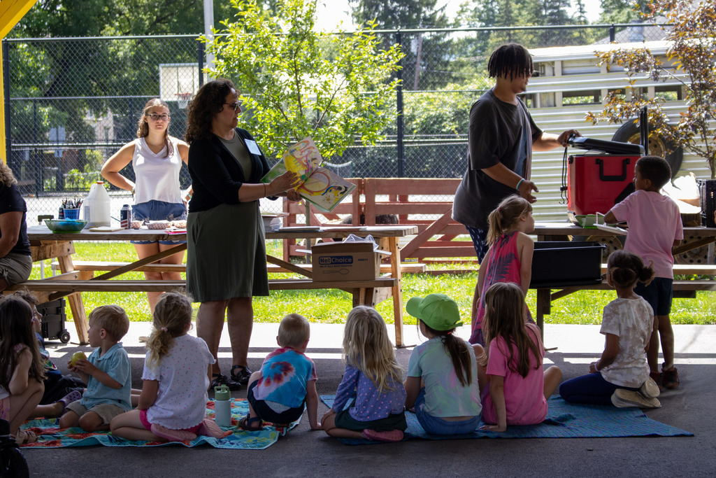 Dryden Southworth Library/ Kid's Farmers Market