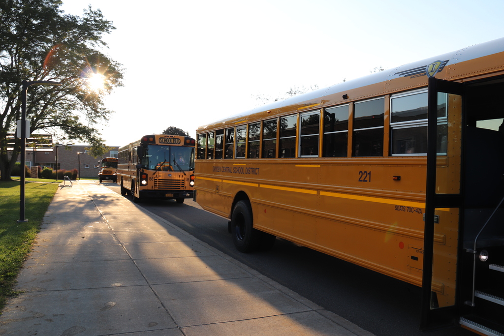 Busses outside DMS