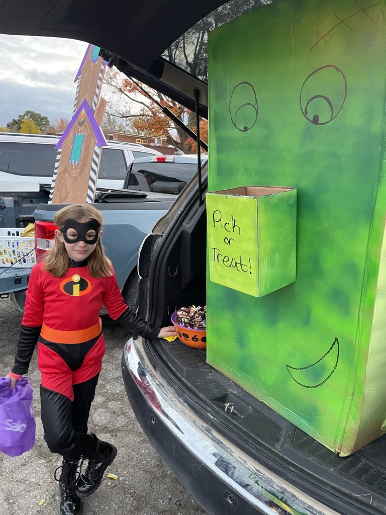 trunk or treat vehicle