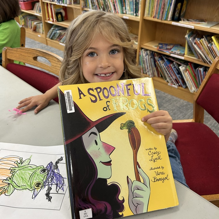 BK read “A Spoonful of Frogs” today and the tried to get their own jumping frogs into the bowl pond and raced their frogs to the finish line too. 🐸 growingreaders #proudcardinal