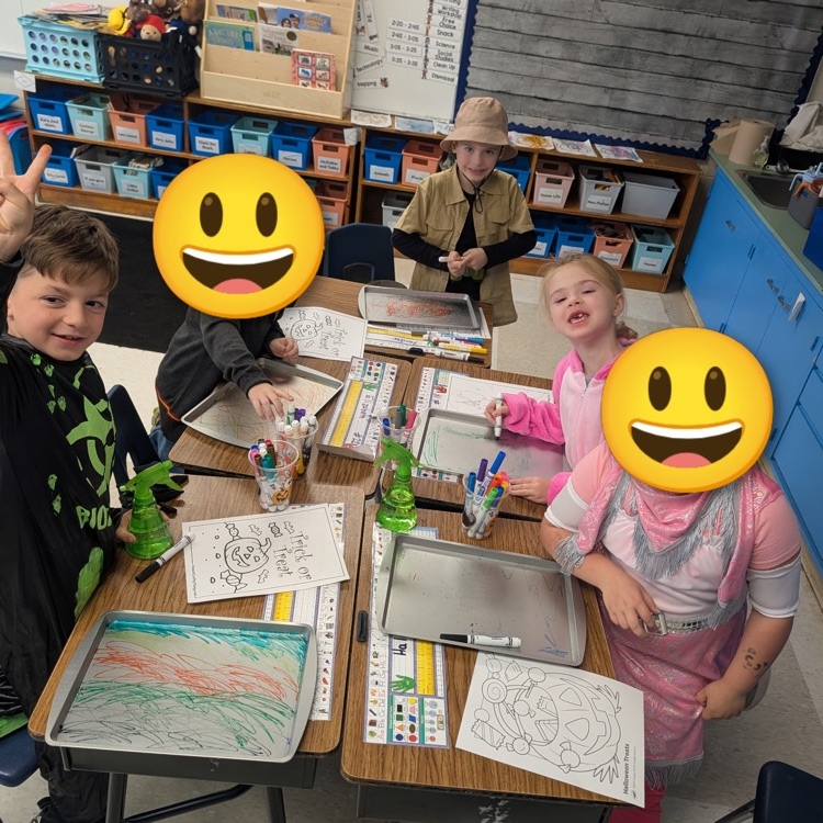 First graders had a great time during their Halloween party! Thank you to everyone that volunteered and donated to make our party amazing!! #proudcardinal