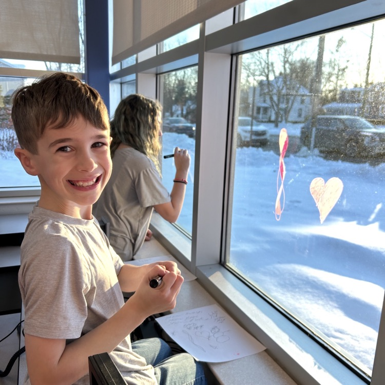 The Student Library Board spent time this week designing winter messages for our library windows.  #proudcardinal
