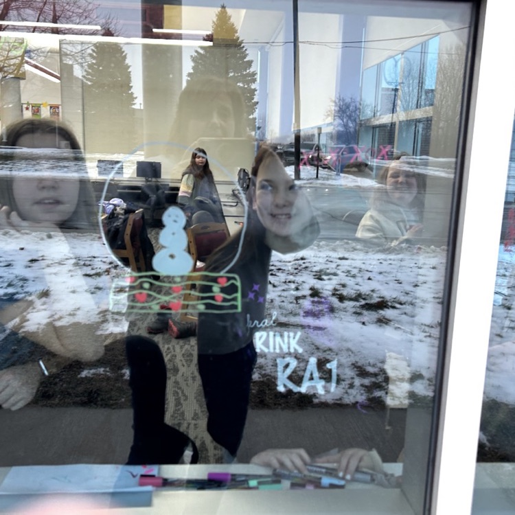 The Student Library Board spent time this week designing winter messages for our library windows.  #proudcardinal