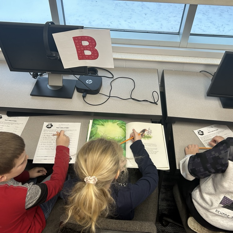 It’s January….that means it’s Caldecott Medal time. These 2nd grade judges were all business as the analyzed the books in our mock Caldecott. #growingreaders #proudcardinal