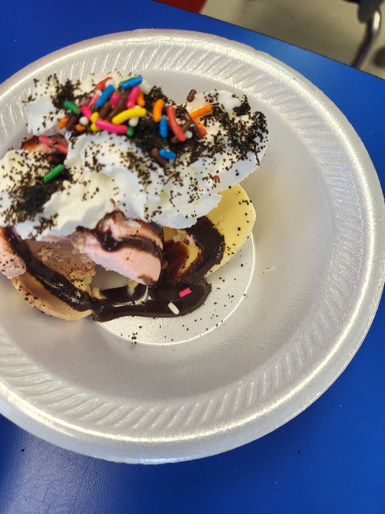 Today's Mrs.Raymer's class celebrated their NWEA success!!