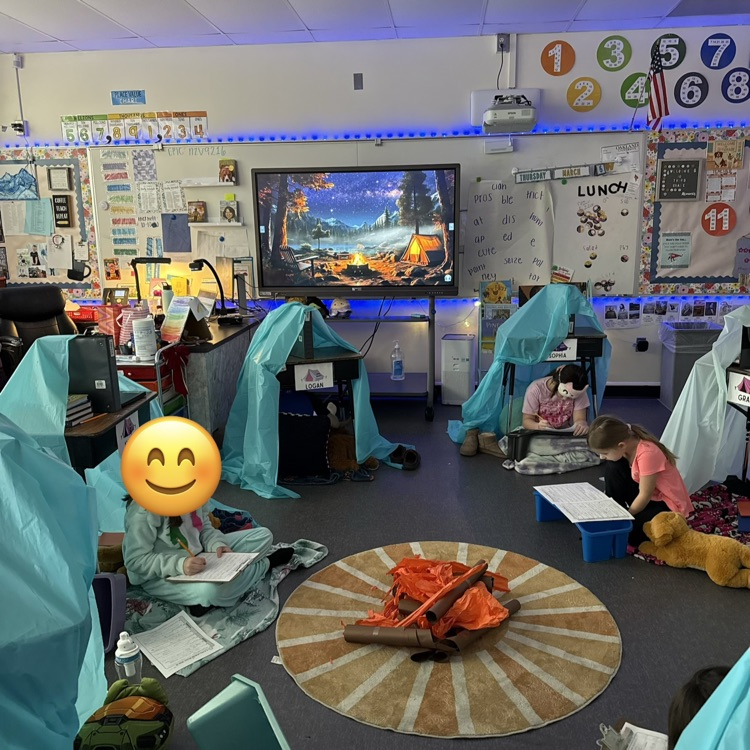 To celebrate math success, these 3rd graders earned a special day at Camp Calvert! They got to enjoy the school day from the comfort of cozy tents! ⛺️📚