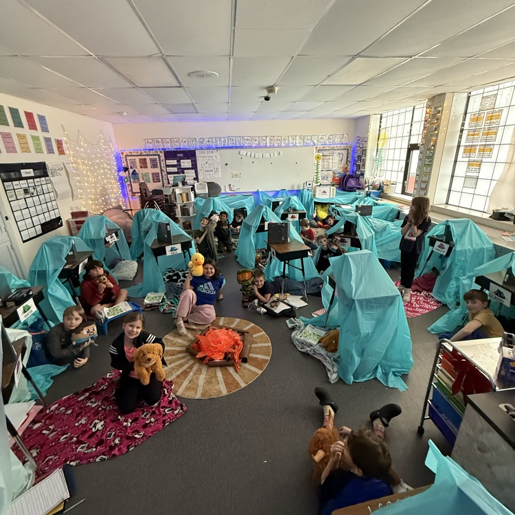 To celebrate math success, these 3rd graders earned a special day at Camp Calvert! They got to enjoy the school day from the comfort of cozy tents! ⛺️📚