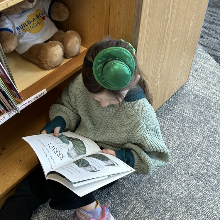 1st grade met their bear reading buddies today and talked through a picture walk or read to them. #growingreaders #proudcardinal