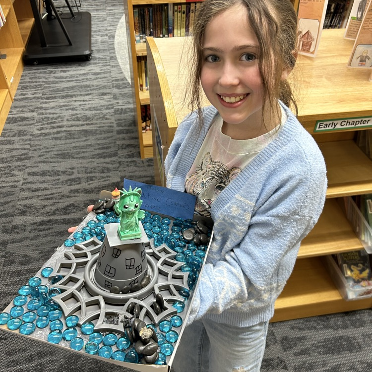 Our American Symbol museum is quite the thing to see. We have been inspired by the March Reading Month books we’ve been reading. #proudcardinal