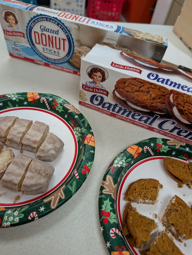 photo of two little debbie snack cake flavors