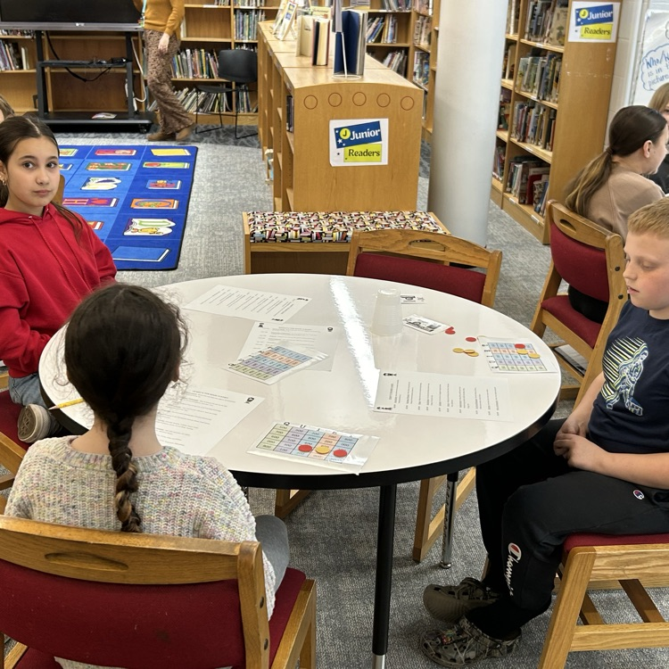 How do we review the Dewey Decimal System in 5th grade? BINGO, of course! #proudcardinal