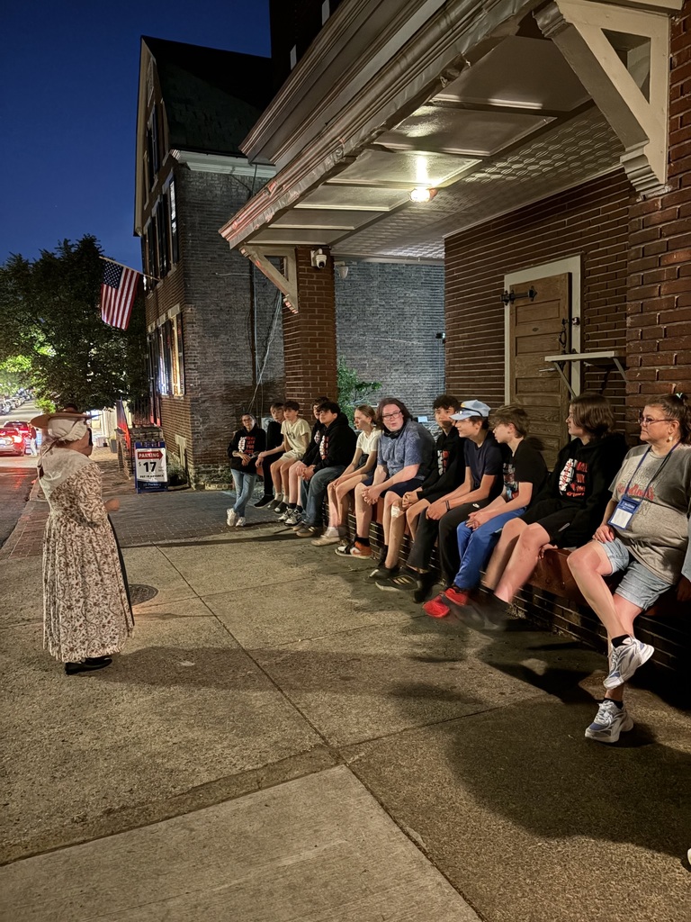 students on a ghost tour