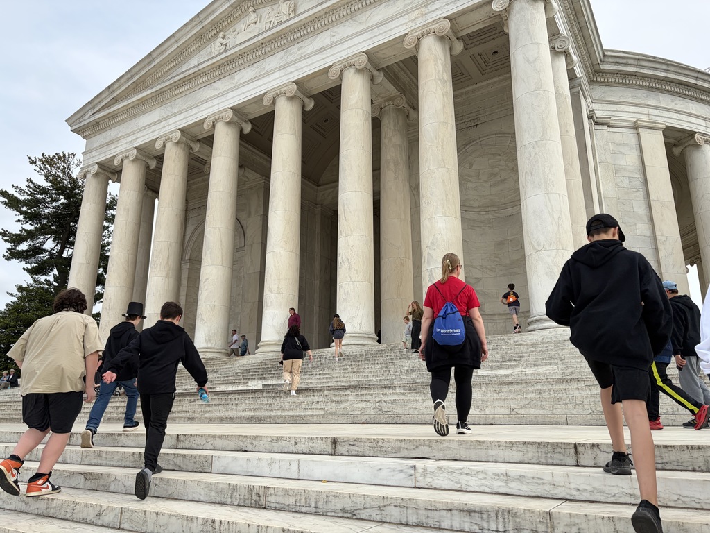 steps of Jefferson Memorial