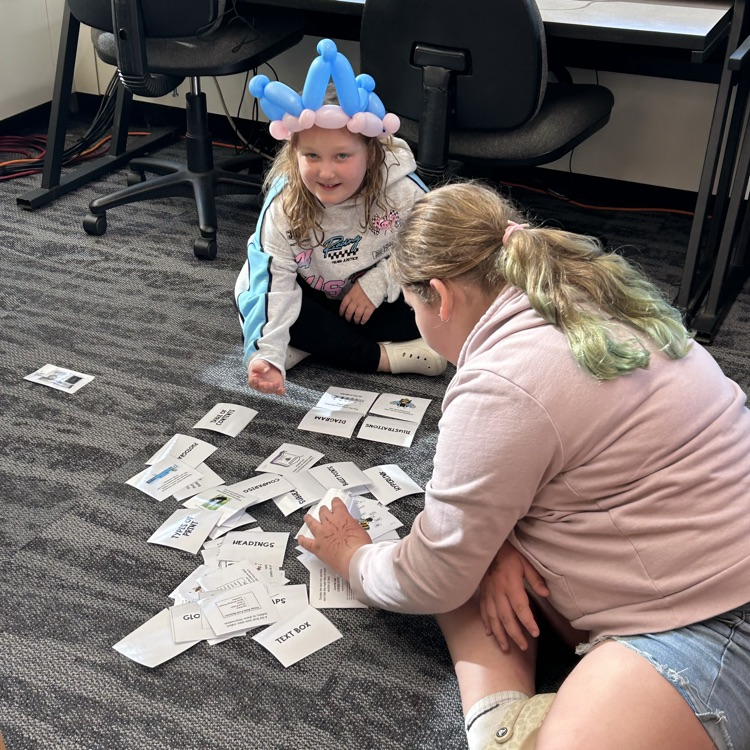 4th graders reviewed text features this week with a matching activity in the library. #proudcardinal #growingreaders