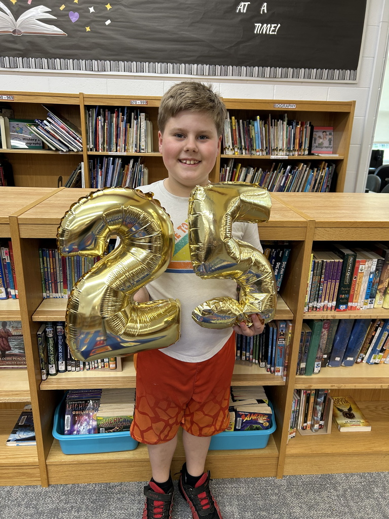 These 3rd graders met the first tier in the 500 Books Before Middle School Challenge. #growingreaders #proudcardinal
