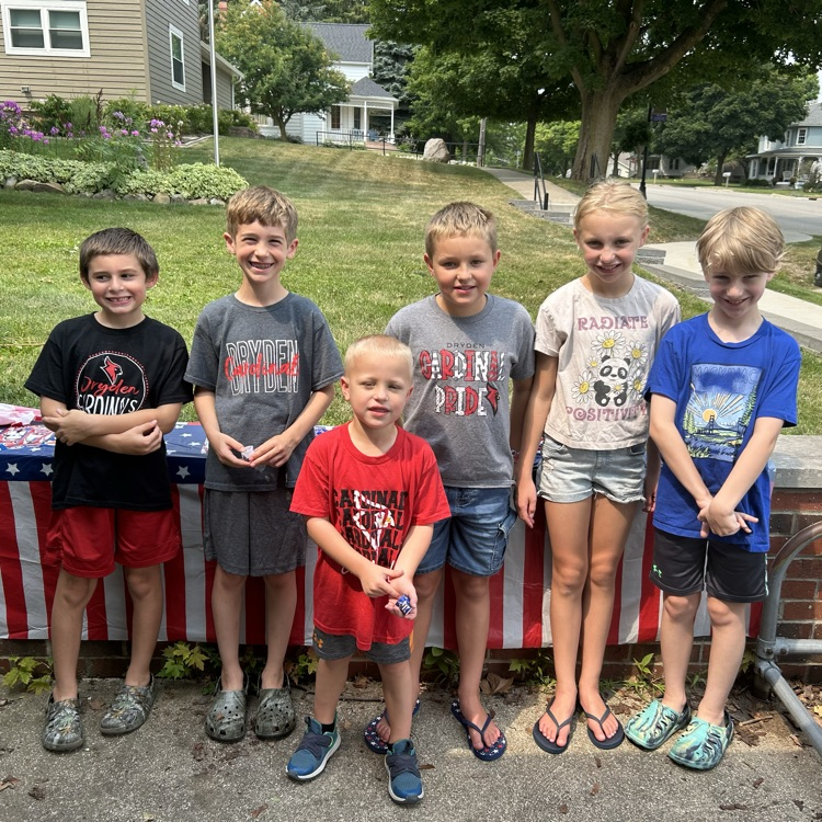 We had some new faces join us at our last Pop-Up Book Swap. #growingreaders #proudcardinal