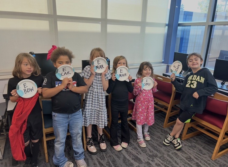 After reading “Alpha Oops: The Day Z Went First” by Kontis, the 1st graders learned about the importance of alphabetical order for fiction books. #growingreaders #proudcardinal