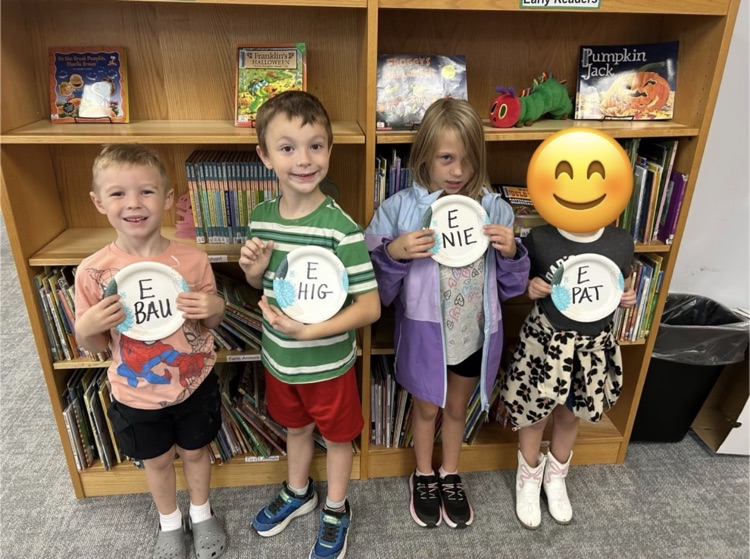 After reading “Alpha Oops: The Day Z Went First” by Kontis, the 1st graders learned about the importance of alphabetical order for fiction books. #growingreaders #proudcardinal