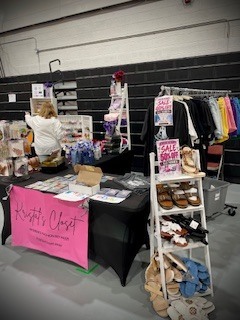 A HUGE thank you to all of our amazing vendors who spent their Saturday with us, and to every shopper and community member who came through the doors and supported our Dryden Elementary PTA! We also want to thank our PTA volunteers, and NHS volunteers! Your kindness, patience, and support helped make our very first craft show such a success. This is only the beginning! We are already planning next year’s craft show, taking all of your feedback and ideas and working to make the event even bigger and better! We can’t wait to see what next year brings and hope to see you there! ✨ Thank you for supporting Dryden Elementary, our students, and our PTA! ❤️