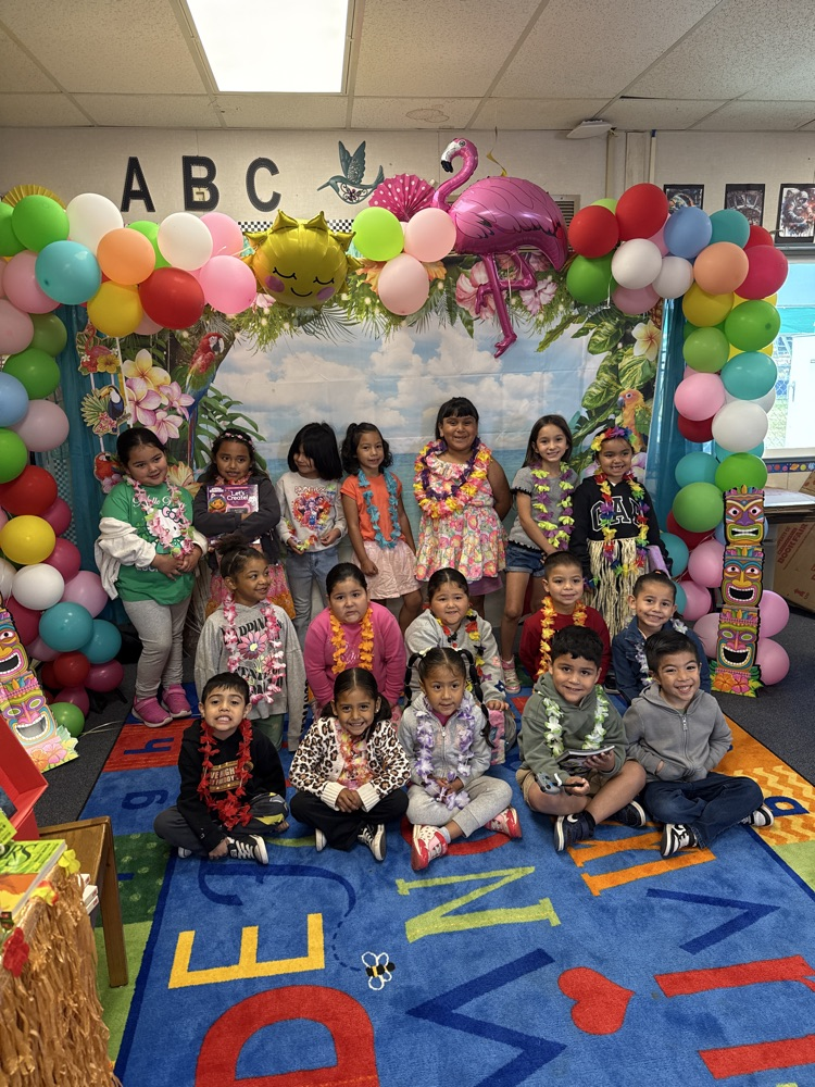 Lua Day at the library!!📚